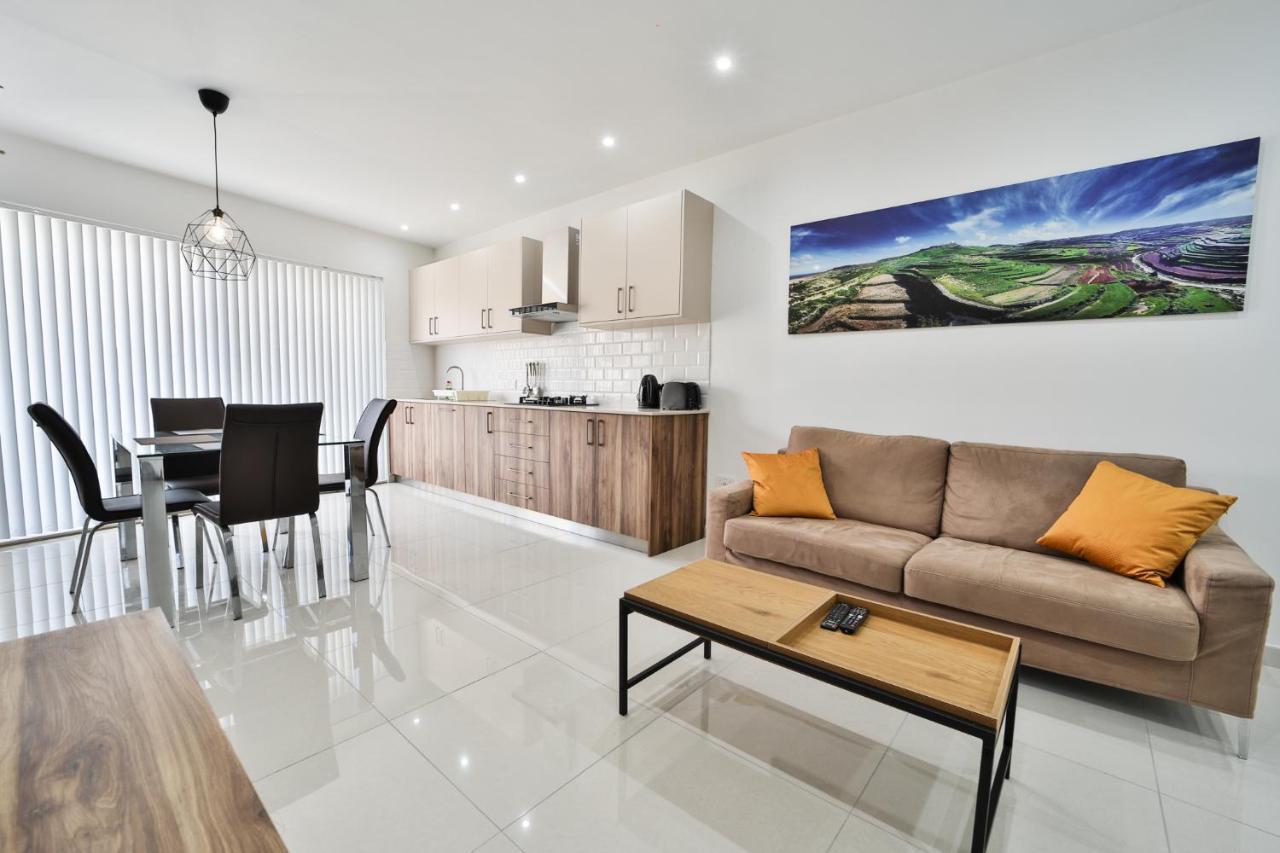 Apartment 5 Ashville Court Marsalforn Екстериор снимка