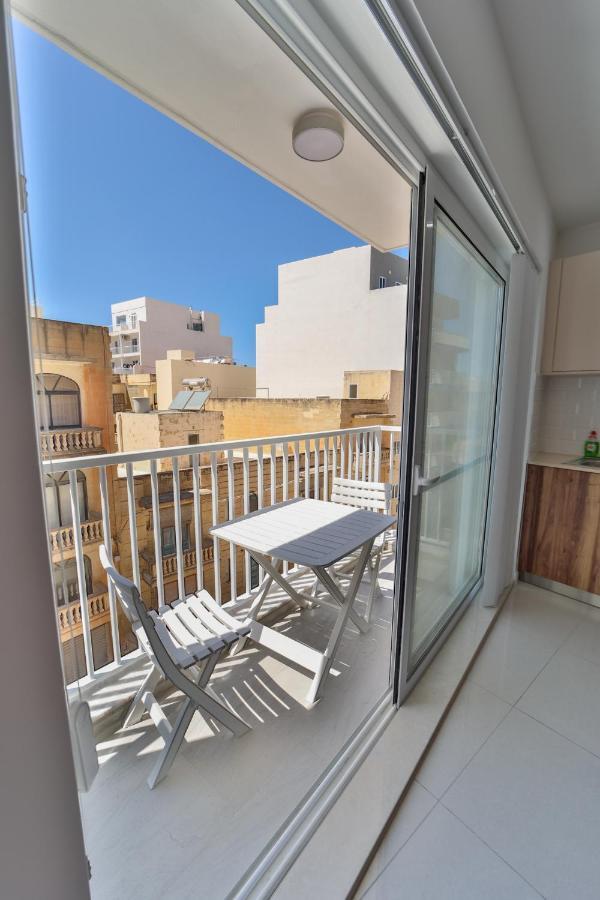 Apartment 5 Ashville Court Marsalforn Екстериор снимка